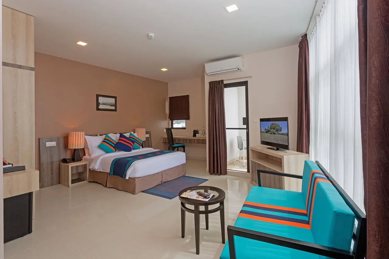 Champa Central Hotel — โรงแรมในมาเล