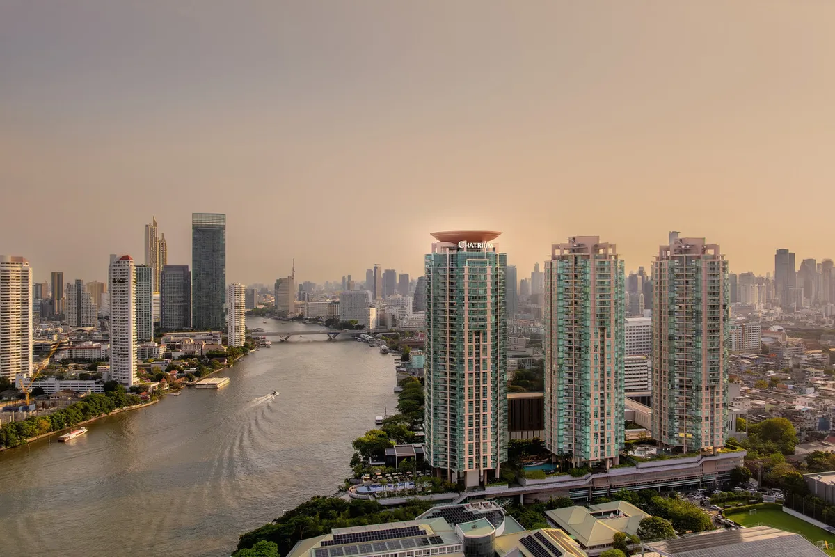 Chatrium Hotel Riverside Bangkok — rooms and atmosphere