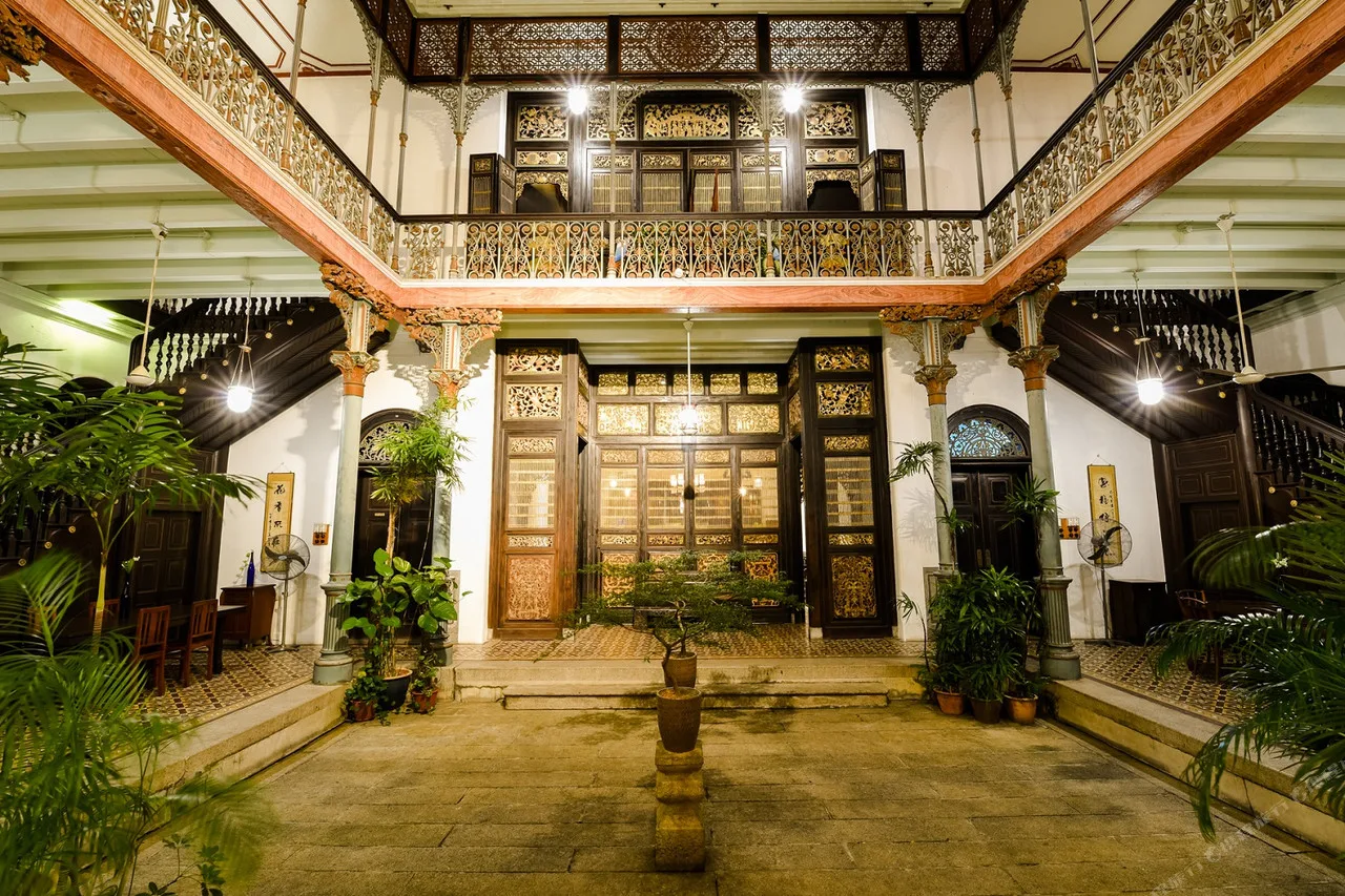 Cheong Fatt Tze - The Blue Mansion — rooms and atmosphere