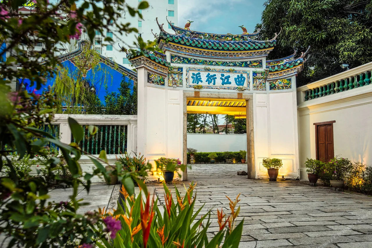 Cheong Fatt Tze - The Blue Mansion — rooms and atmosphere
