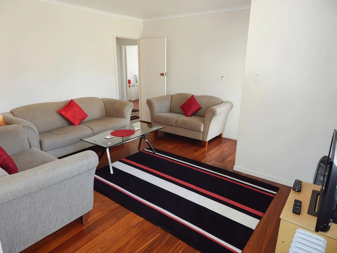 Cheviot Park Motor Lodge — rooms and atmosphere