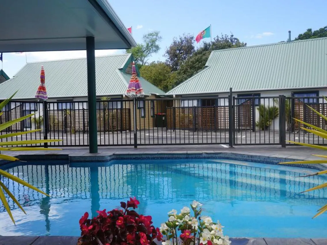 Cheviot Park Motor Lodge — rooms and atmosphere