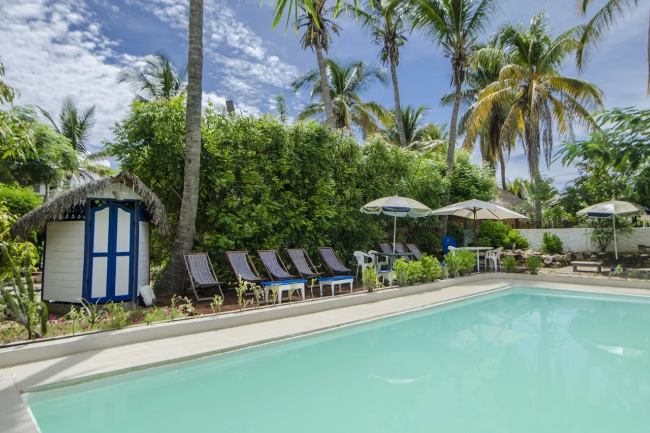 Chez Maggie Hotel & Restaurant — โมรอนดาวา
