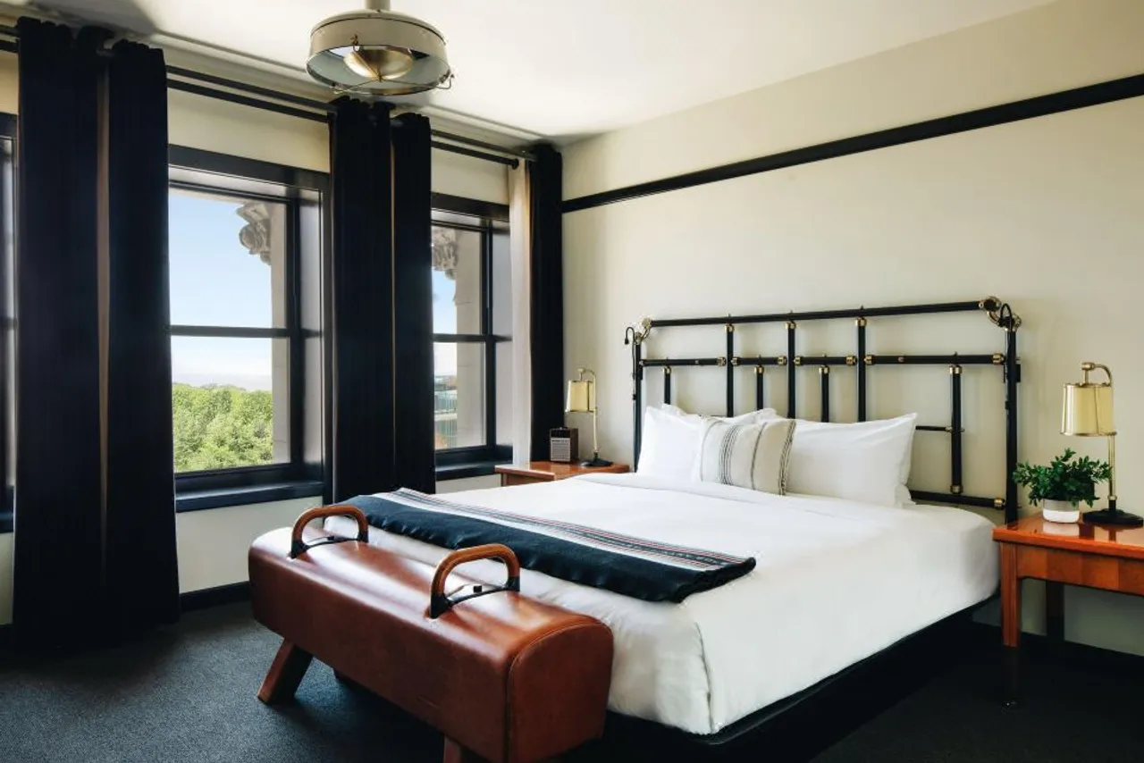 Chicago Athletic Association — ภาพห้องพักและบรรยากาศ