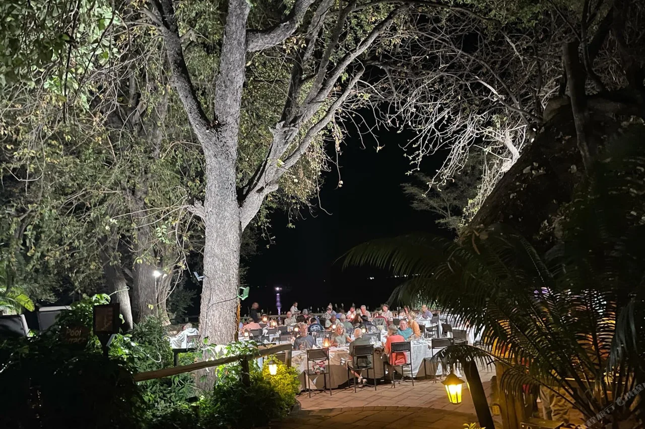Chobe Marina Lodge — ภาพห้องพักและบรรยากาศ