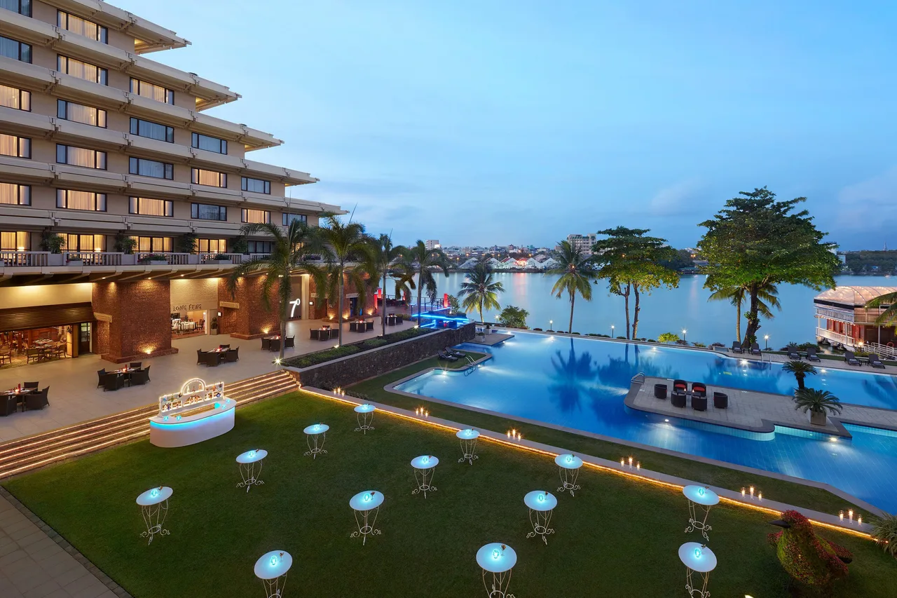 Cinnamon Lakeside Colombo — 酒店