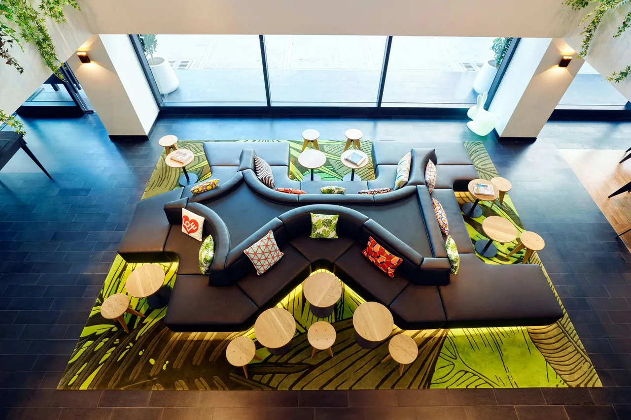 citizenM Kuala Lumpur Bukit Bintang — rooms and atmosphere