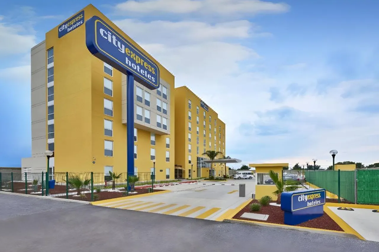 City Express by Marriott Monterrey Lindavista — ภาพห้องพักและบรรยากาศ