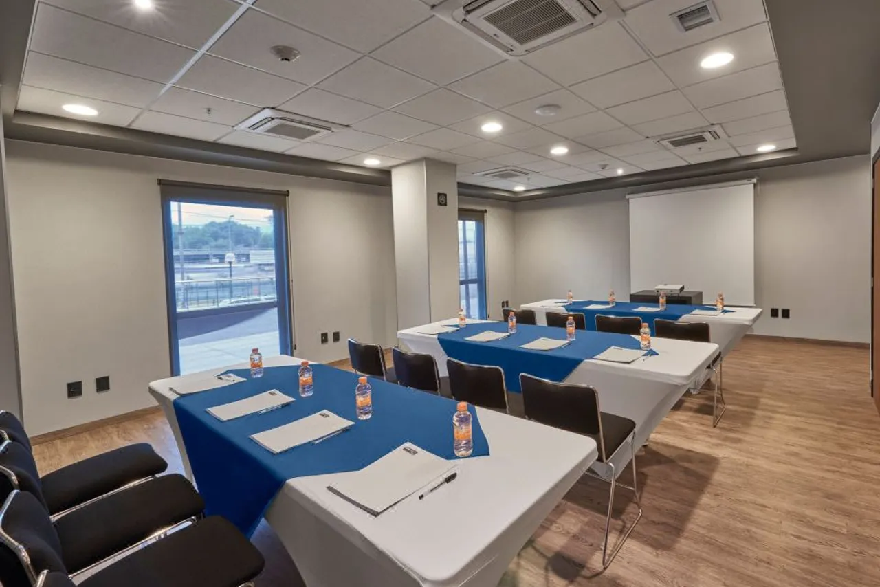 City Express Plus by Marriott Ciudad de Mexico Periferico Sur Tlalpan — ภาพห้องพักและบรรยากาศ