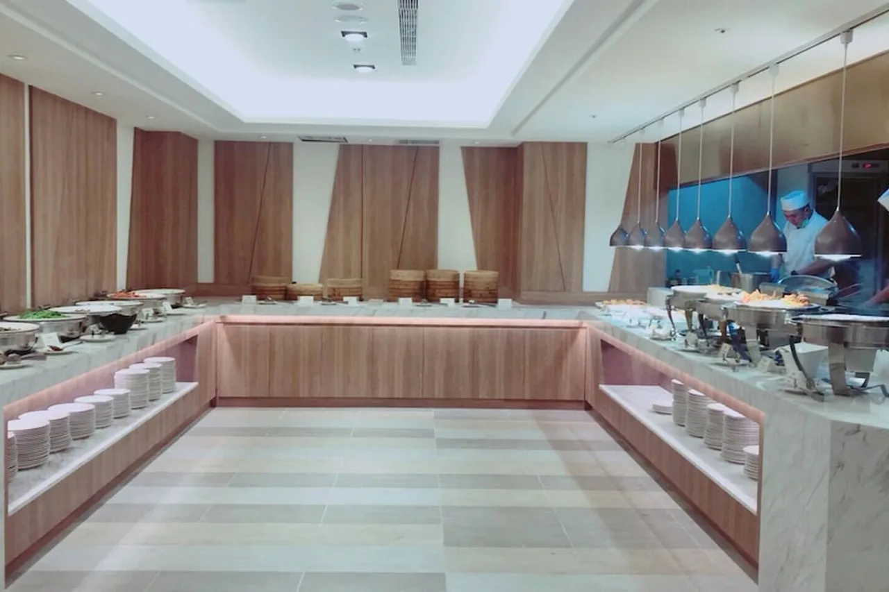 City Suites - Taoyuan Gateway — rooms and atmosphere
