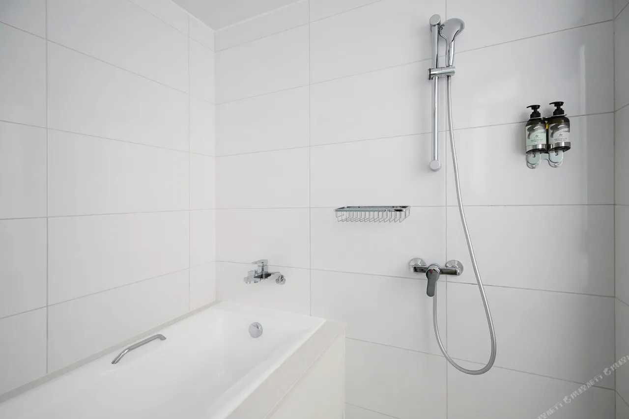 CityInn Hotel Plus - Ximending Branch — rooms and atmosphere