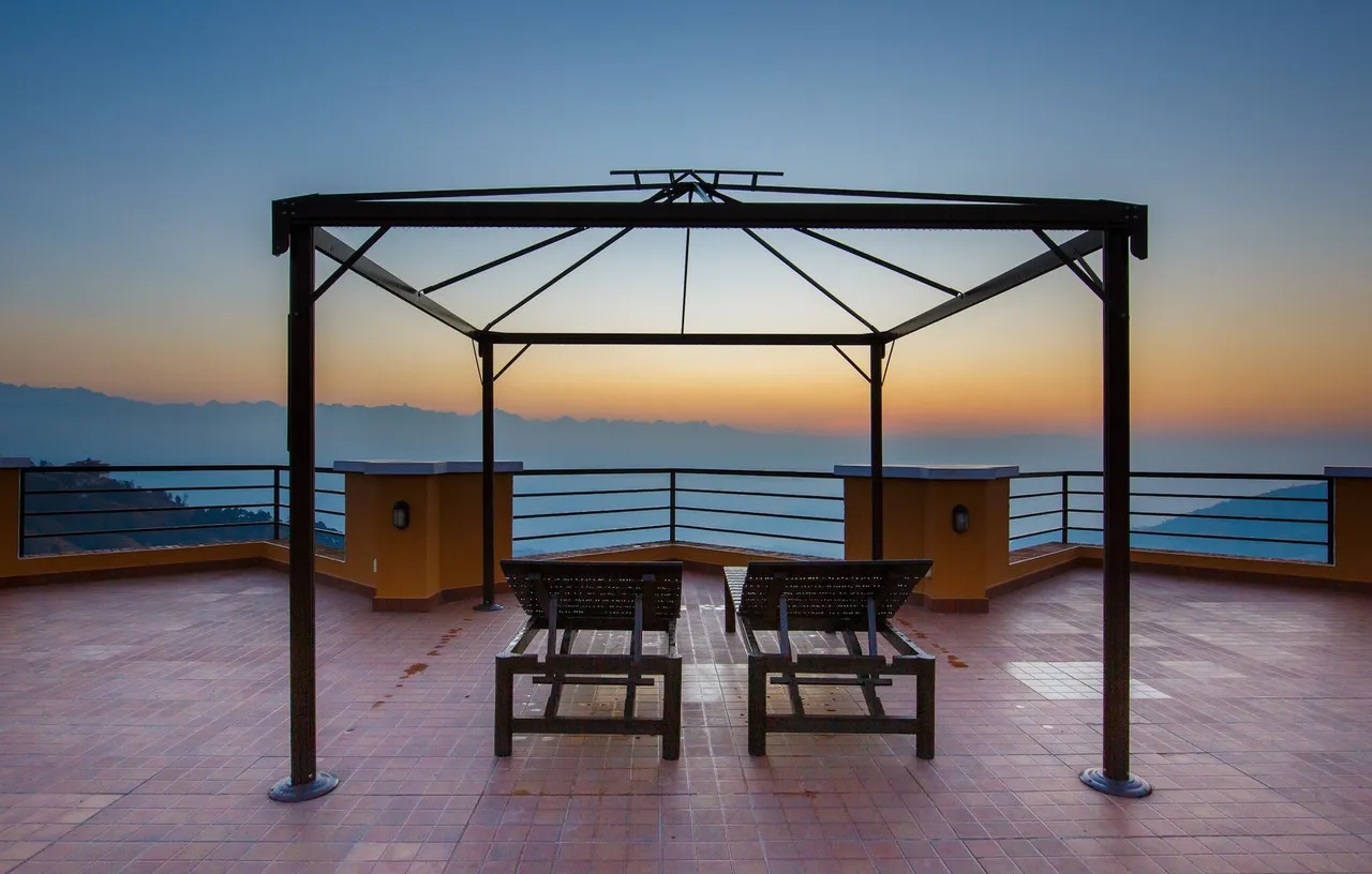Club Himalaya Nagarkot — rooms and atmosphere
