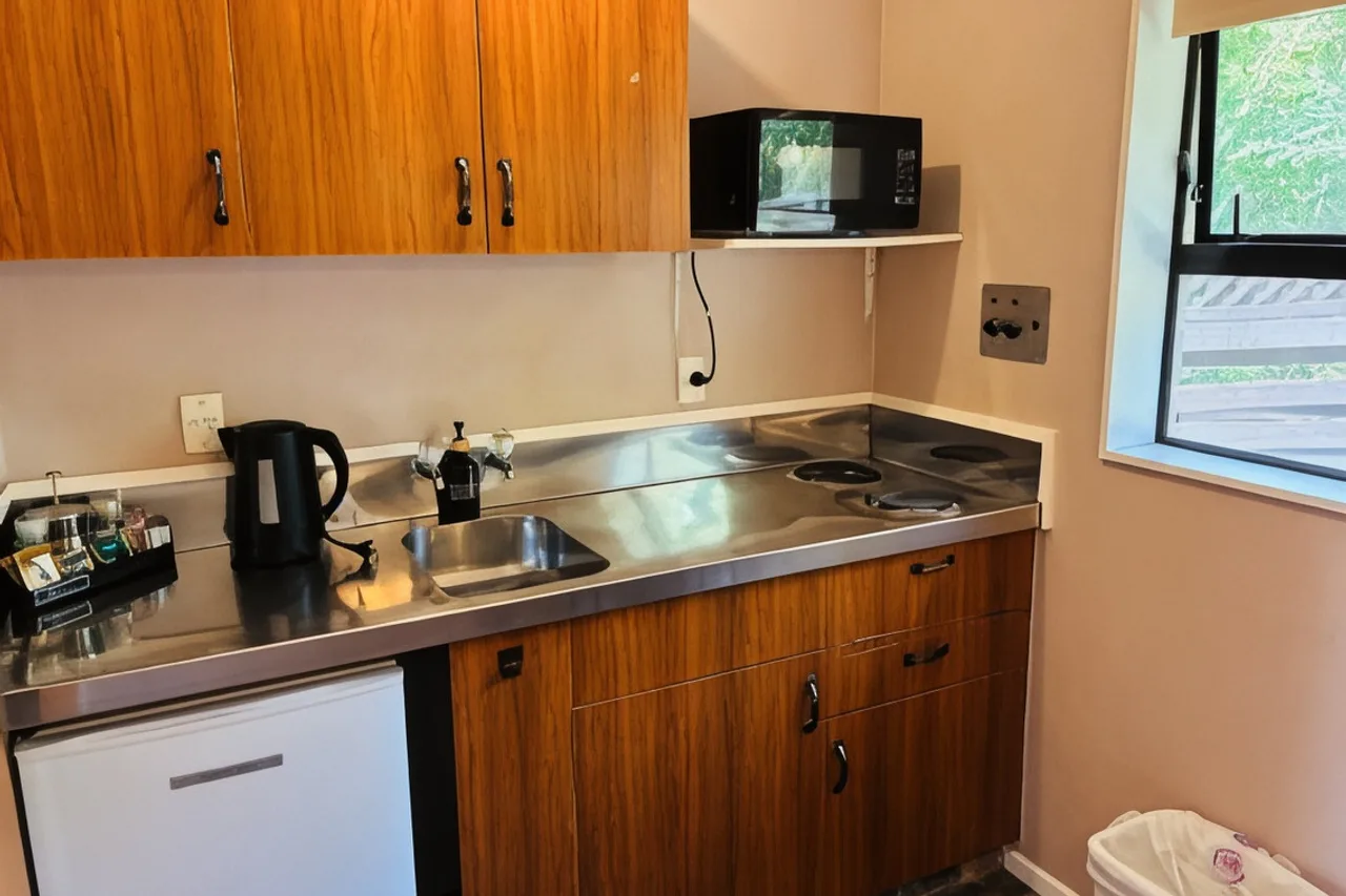 Coachman Hotel Palmerston North — rooms and atmosphere