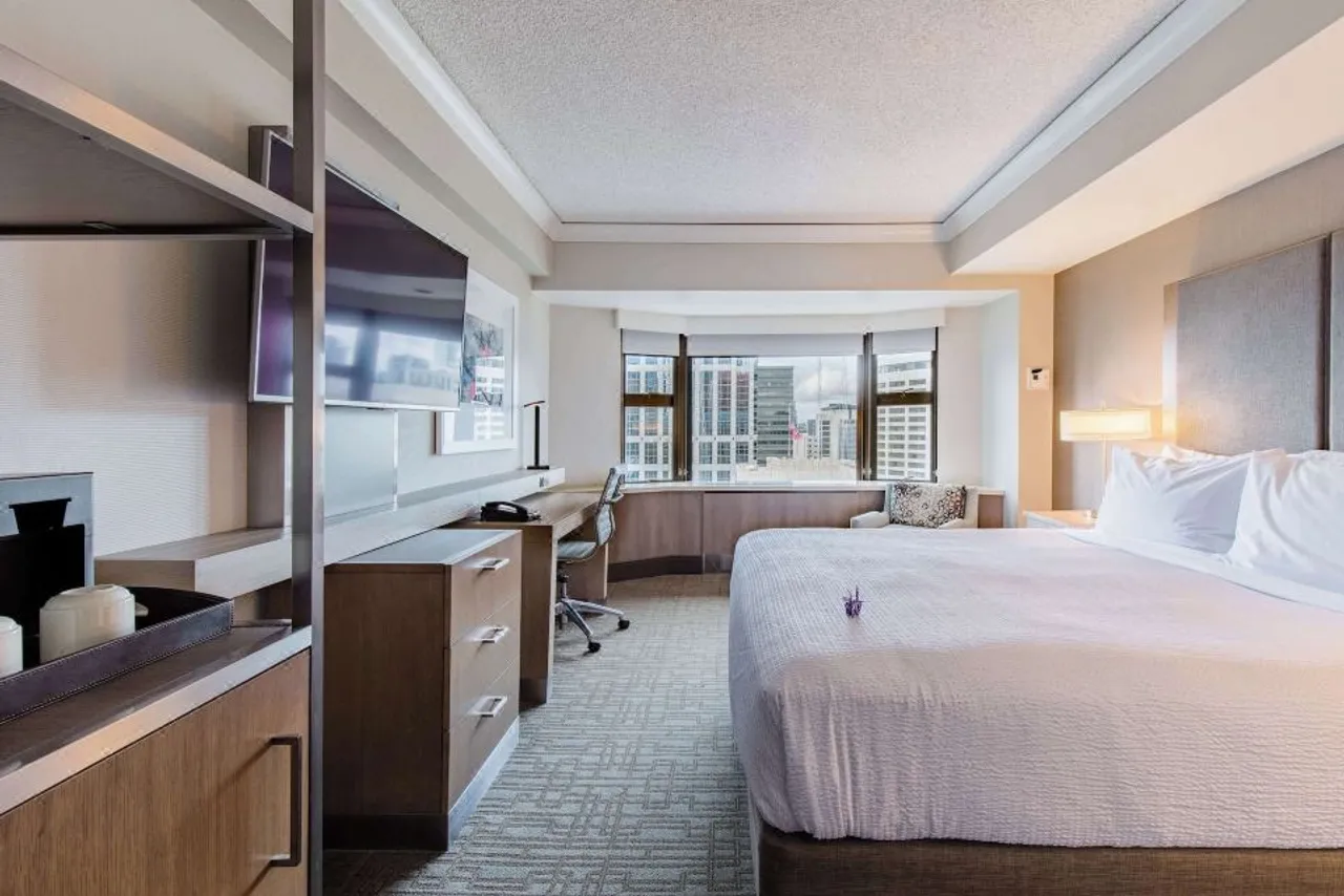 Coast Seattle Downtown Hotel by APA (Hilton Seattle) — ภาพห้องพักและบรรยากาศ