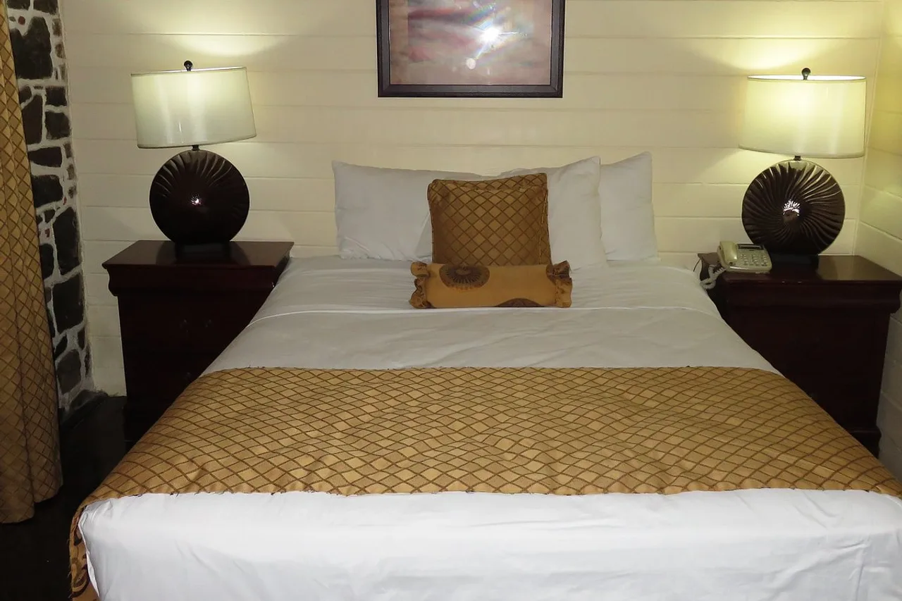 The Cobblestone Inn — โรงแรมในคิงส์ทาวน์