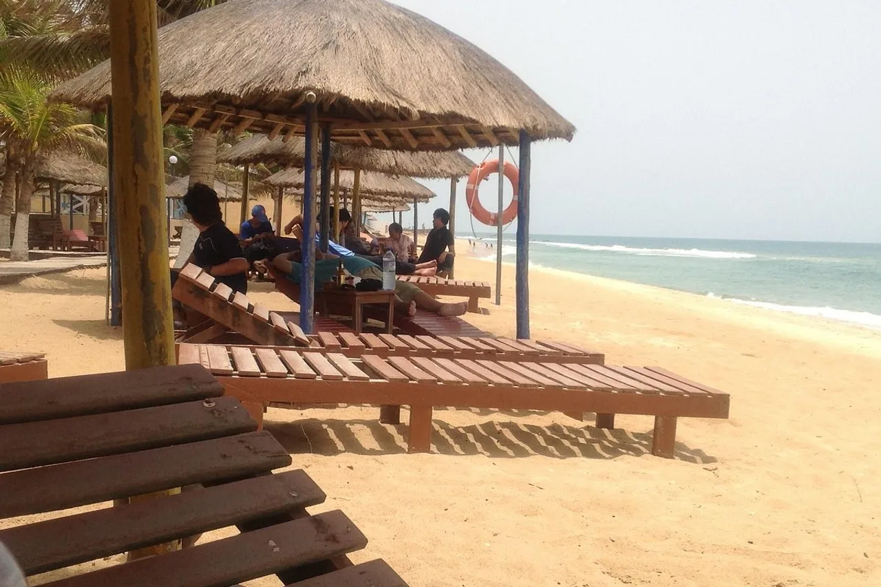 Coco Beach Hotel Aneho — ภาพห้องพักและบรรยากาศ