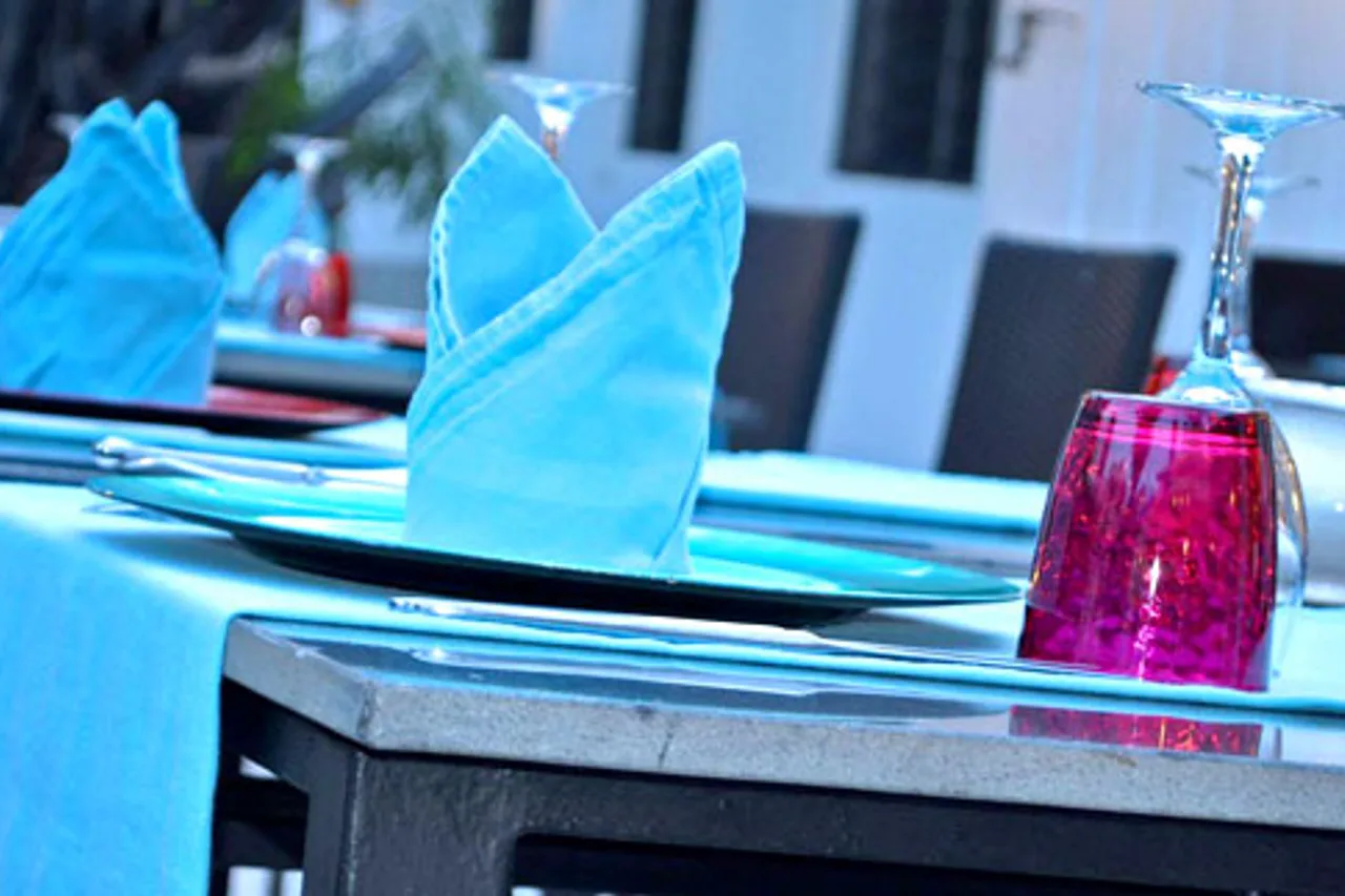 Coco Ocean Resort &amp; Spa — rooms and atmosphere