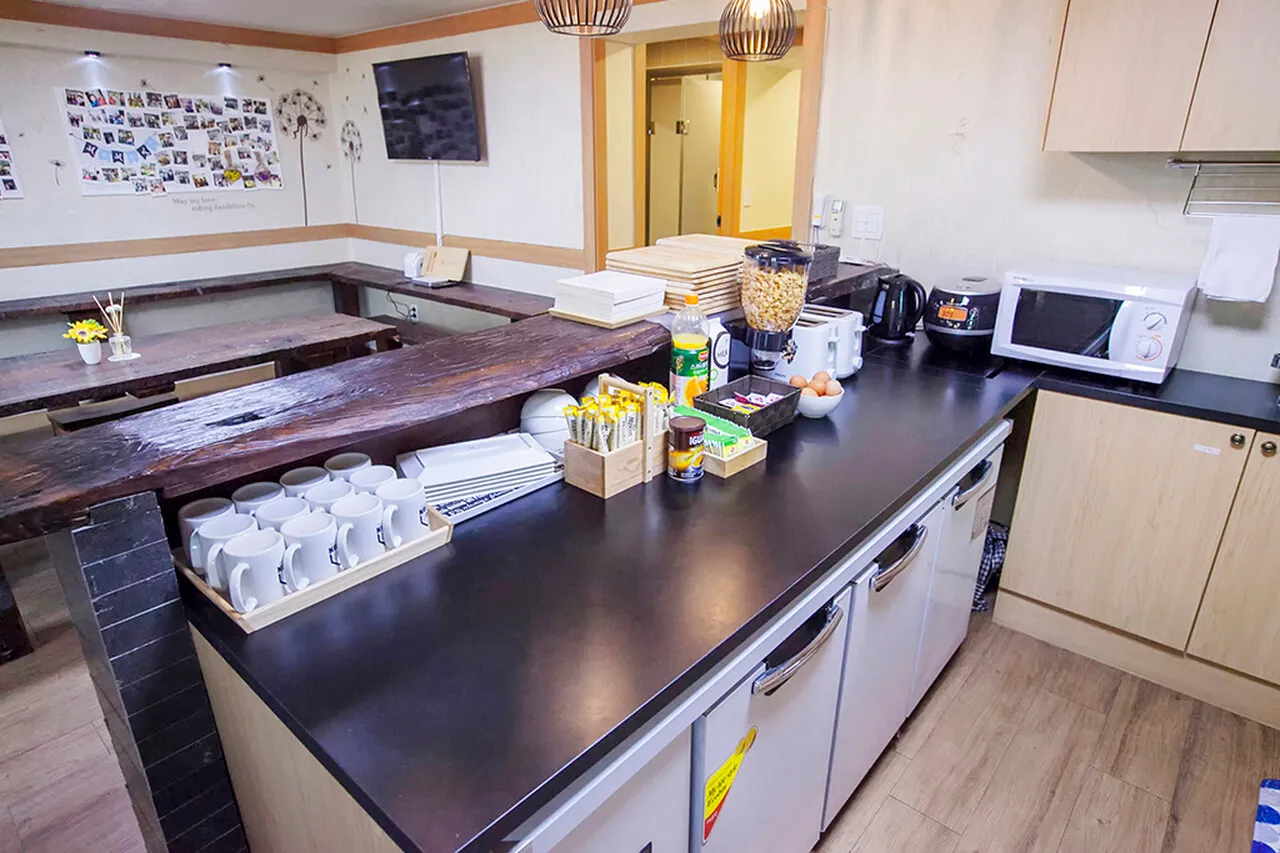 Cocoa Guesthouse — ภาพห้องพักและบรรยากาศ