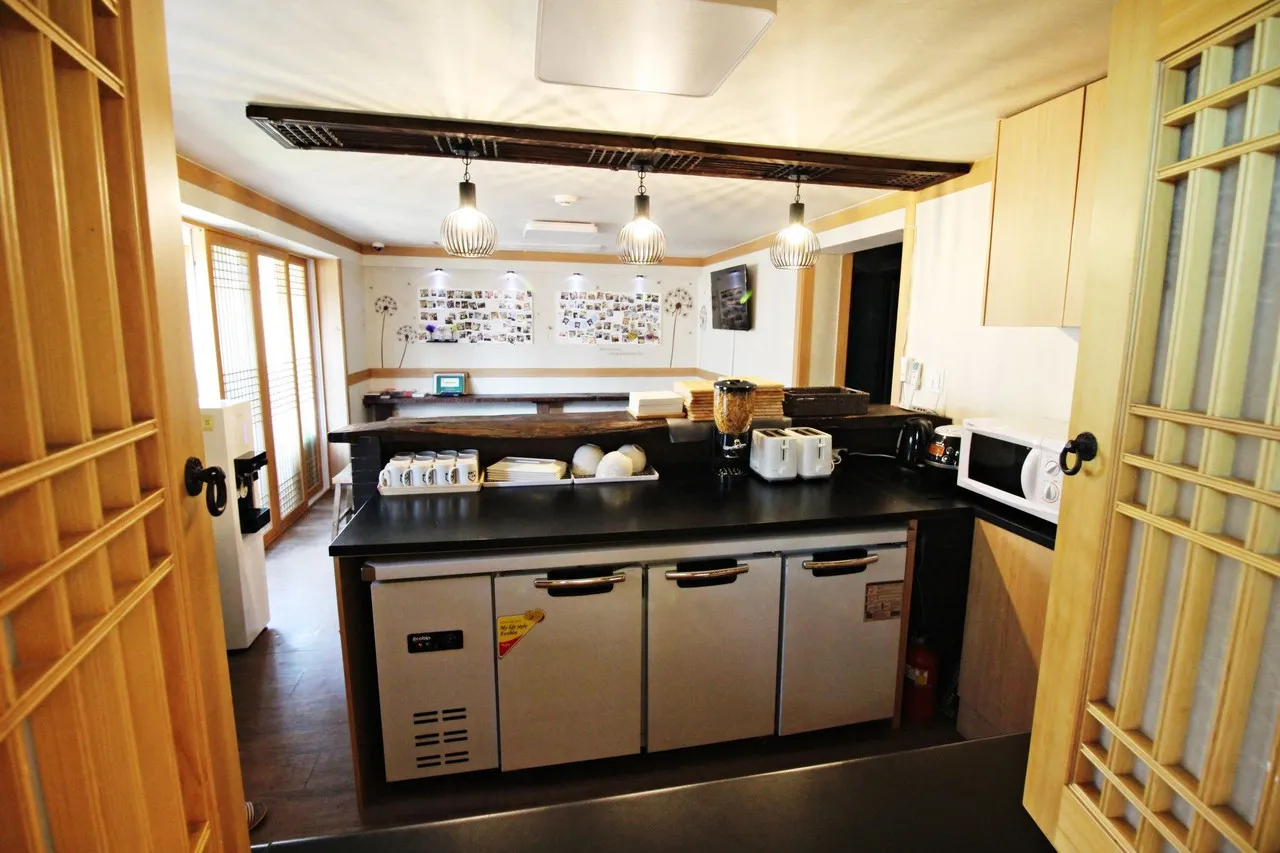 Cocoa Guesthouse — ภาพห้องพักและบรรยากาศ