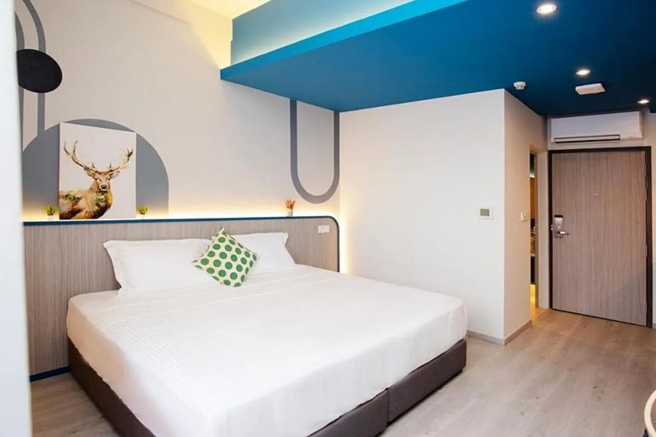 Coliwoo Hotel Pasir Panjang - CoLiving — ภาพห้องพักและบรรยากาศ