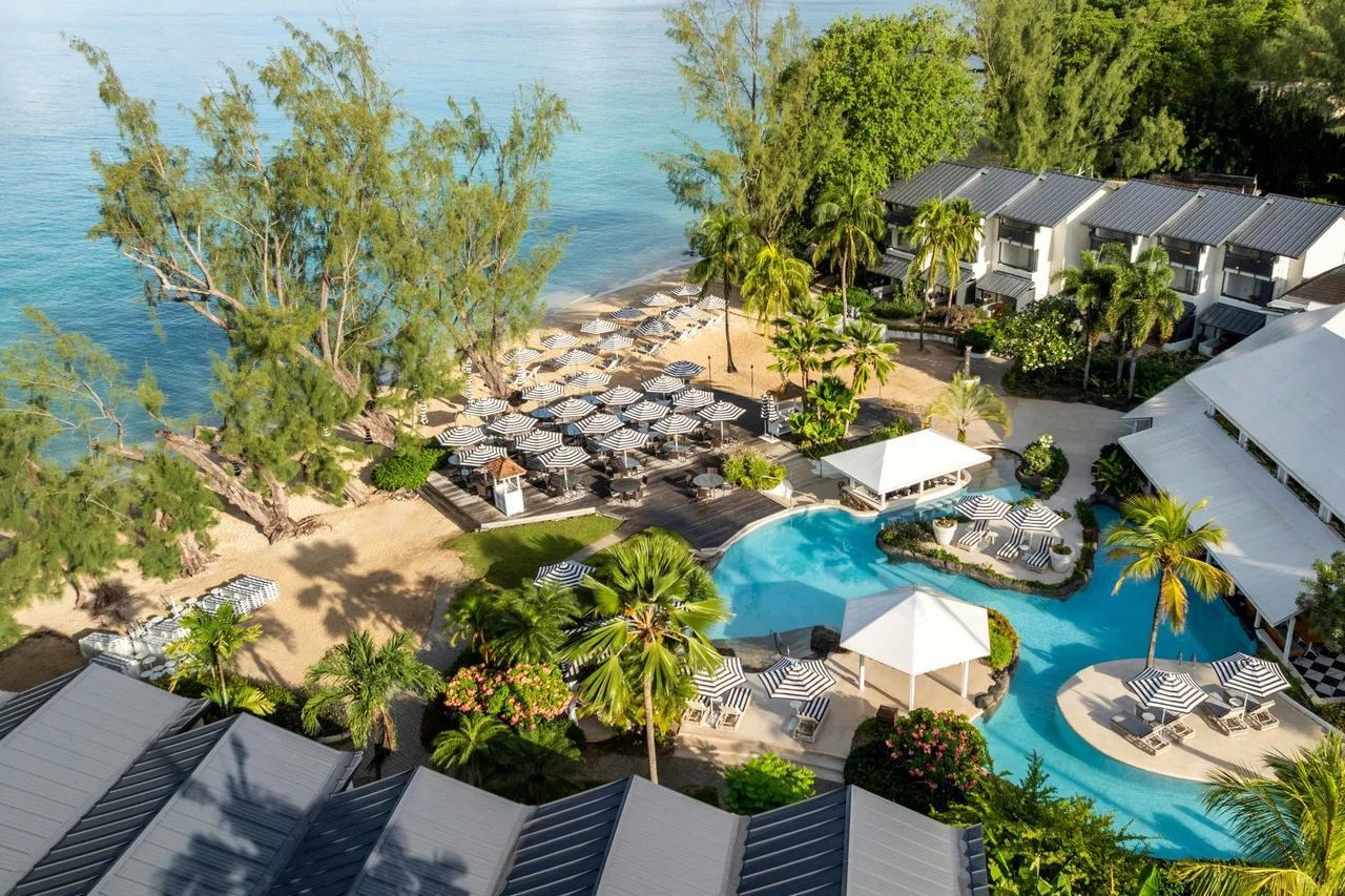 Colony Club, a Luxury Collection Resort — โฮลทาวน์