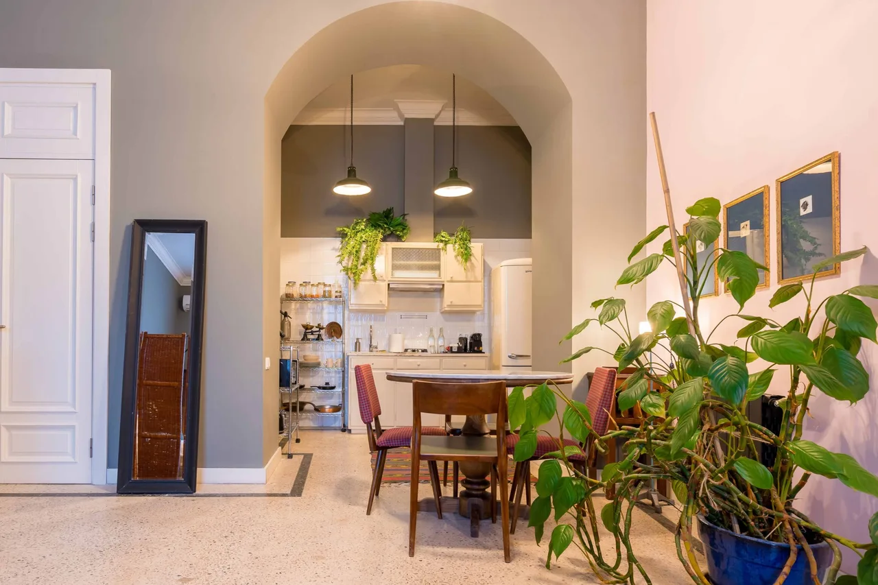Communal Hotel Sololaki — rooms and atmosphere