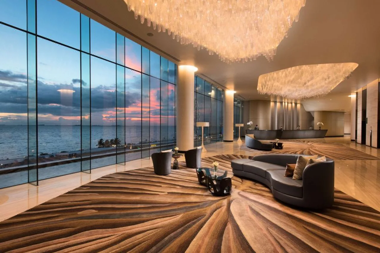 Conrad Manila — โรงแรมในมะนิลา