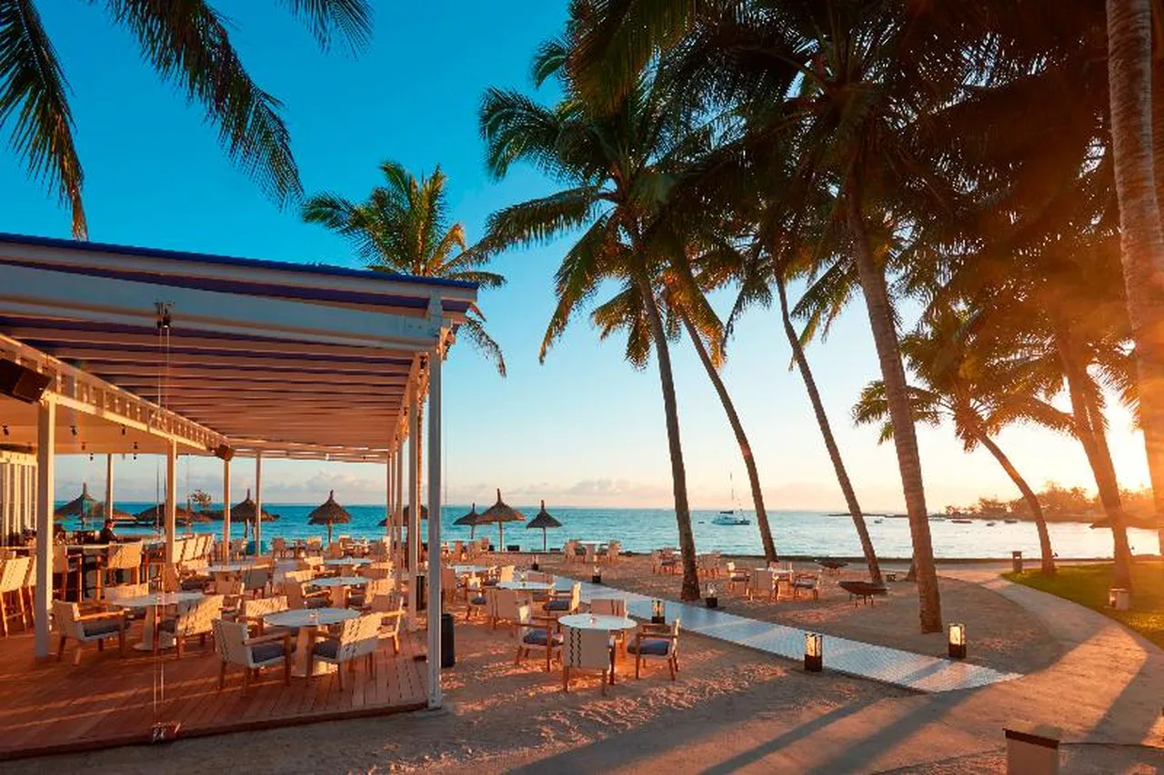 Constance Belle Mare Plage — rooms and atmosphere