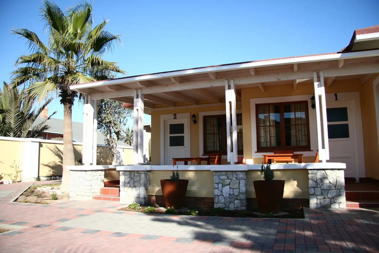 Cornerstone Guesthouse — ภาพห้องพักและบรรยากาศ
