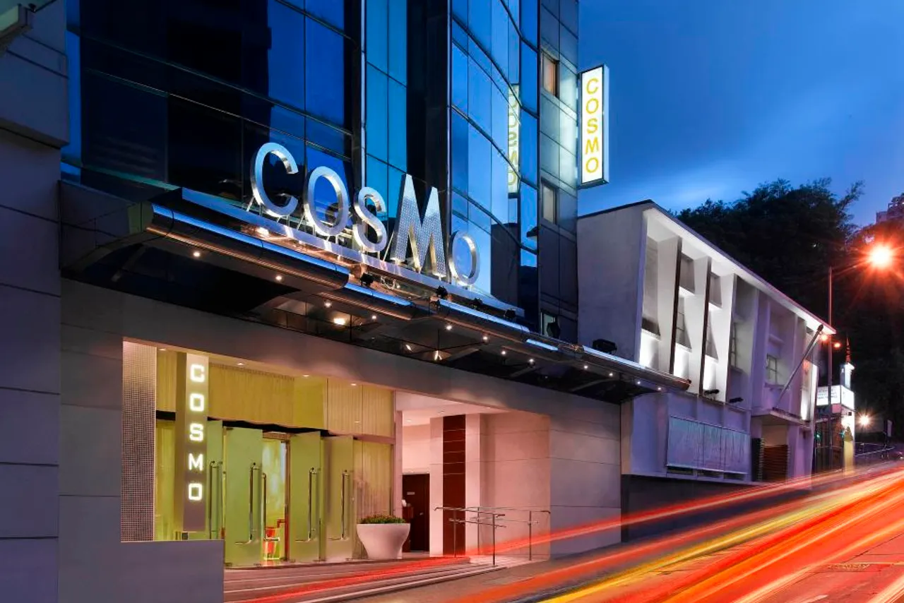 Cosmo Hotel Hong Kong by Dorsett Hotels — โรงแรมในคอสเวย์เบย์