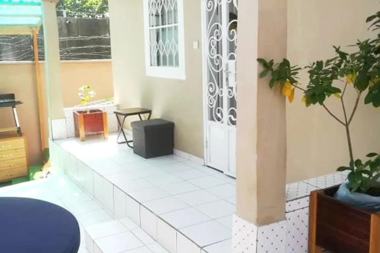 Cote Plage Kribi Studio Soleil — ภาพห้องพักและบรรยากาศ