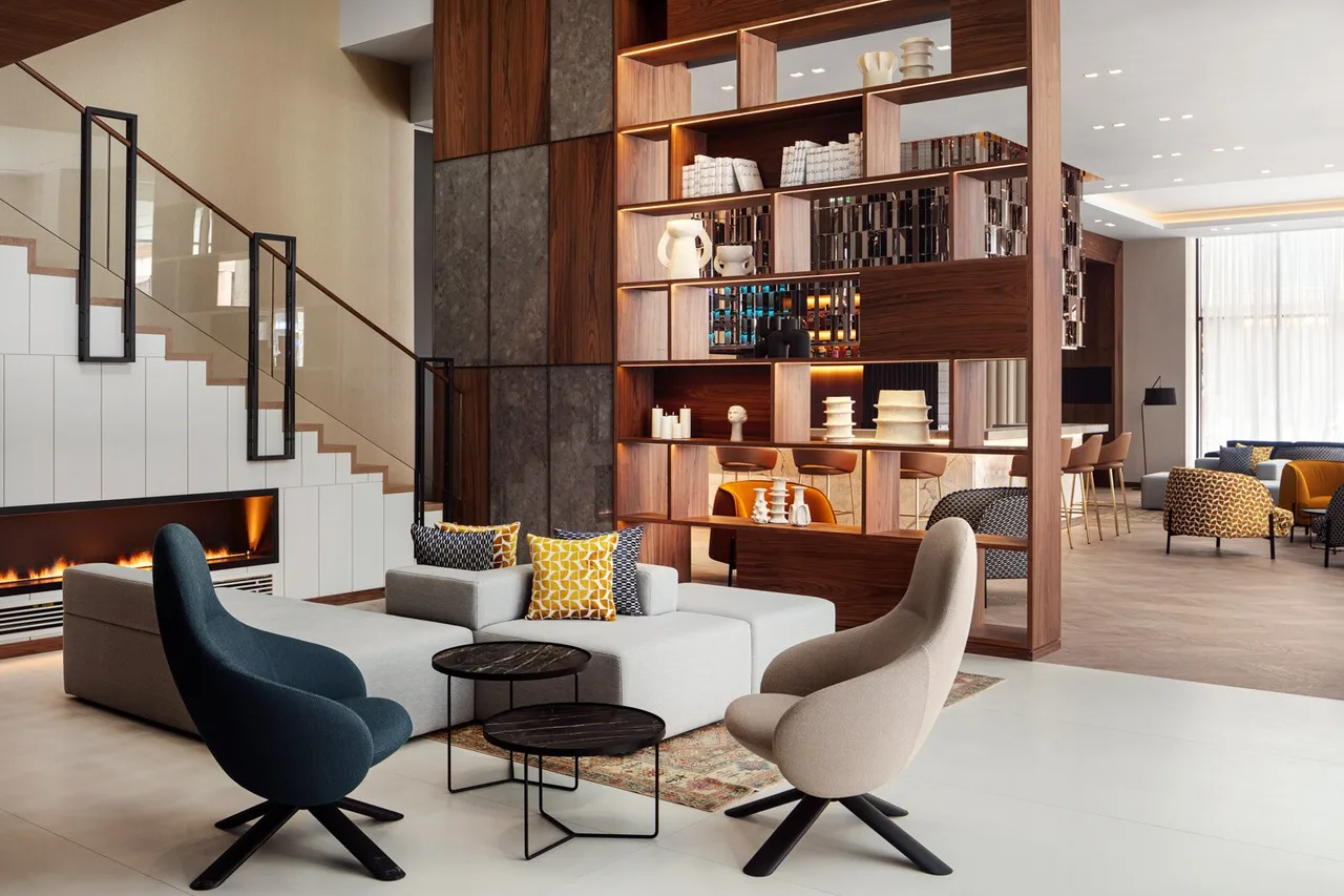 Courtyard by Marriott Yerevan — rooms and atmosphere