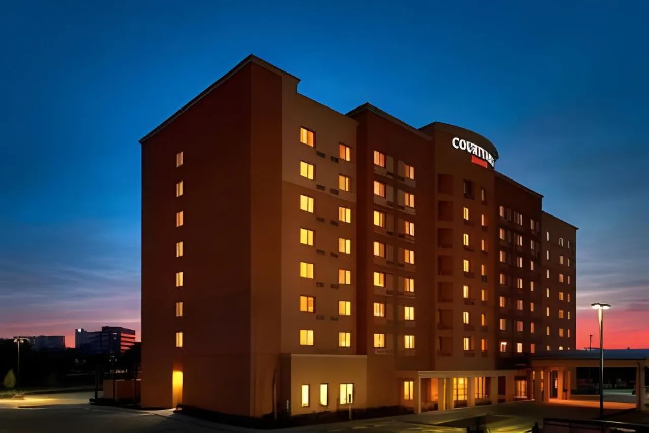 Courtyard by Marriott Houston Medical Center/NRG Park — โรงแรมในใกล้ NRG Stadium