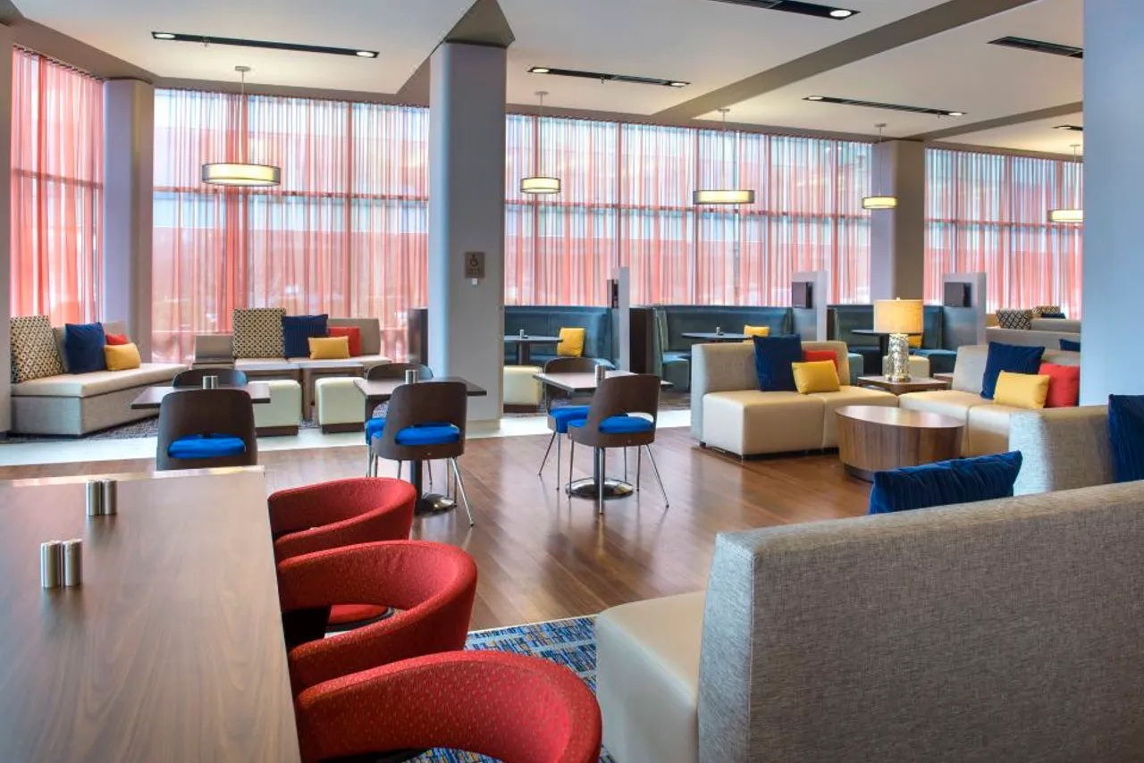 Courtyard by Marriott Philadelphia South at The Navy Yard — ภาพห้องพักและบรรยากาศ