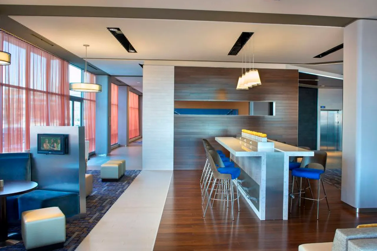 Courtyard by Marriott Philadelphia South at The Navy Yard — ภาพห้องพักและบรรยากาศ