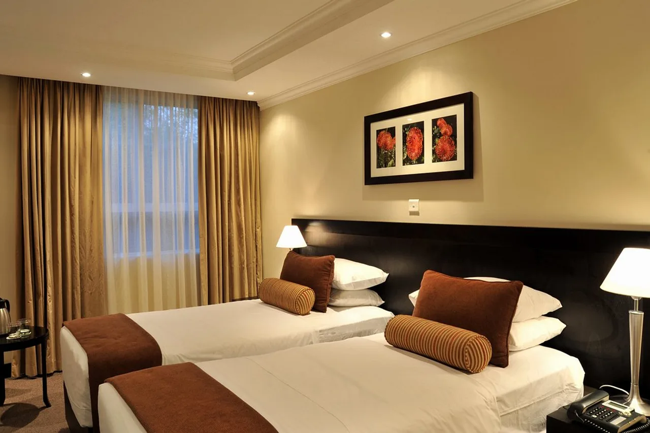 Cresta Lodge Gaborone — ภาพห้องพักและบรรยากาศ