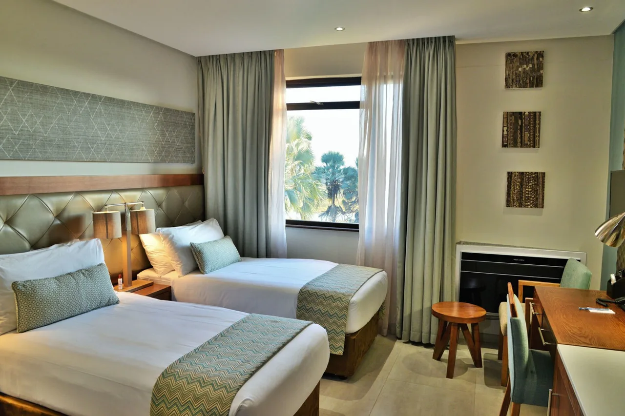 Cresta Maun Hotel — ภาพห้องพักและบรรยากาศ