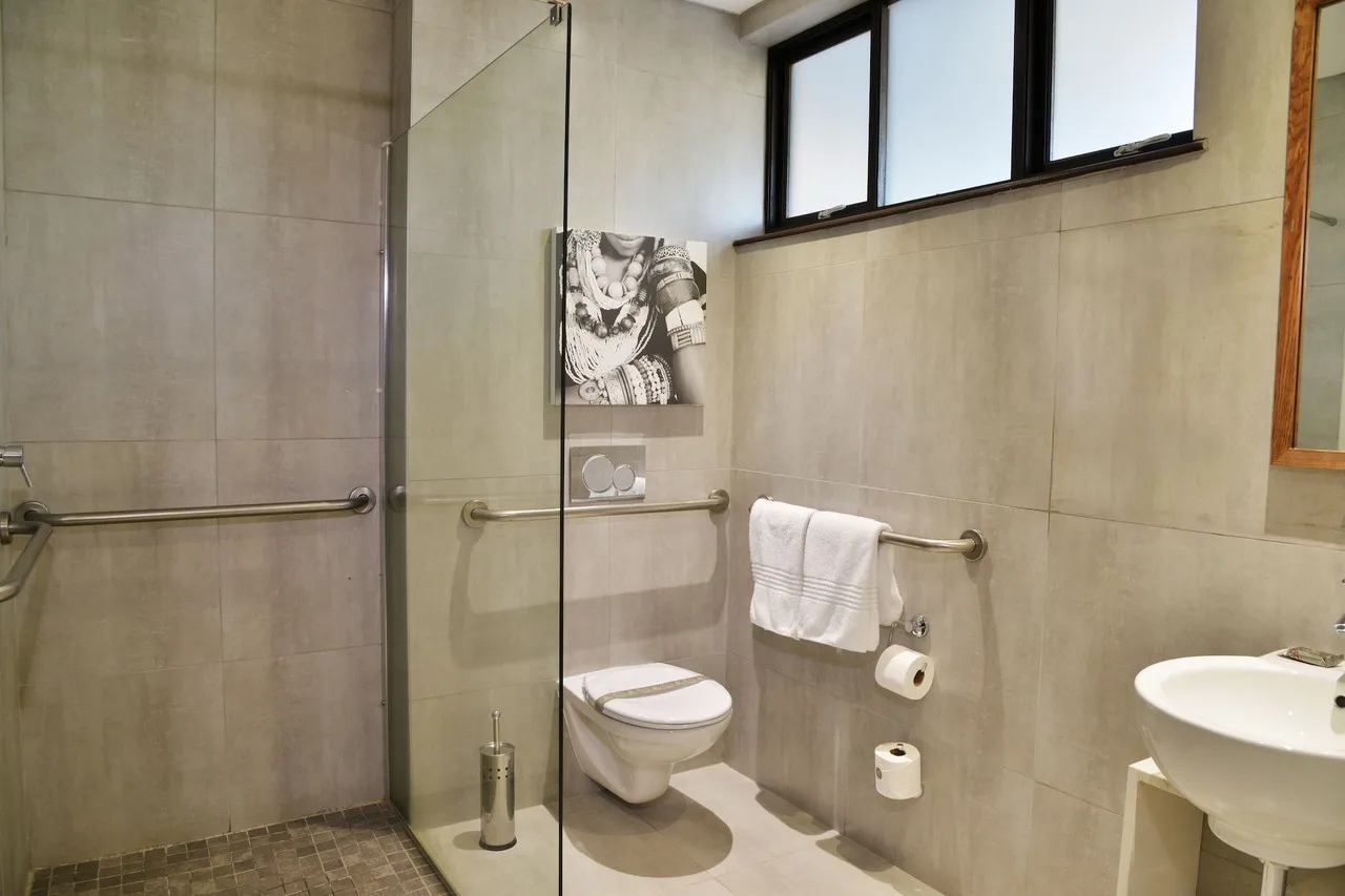Cresta Maun Hotel — ภาพห้องพักและบรรยากาศ