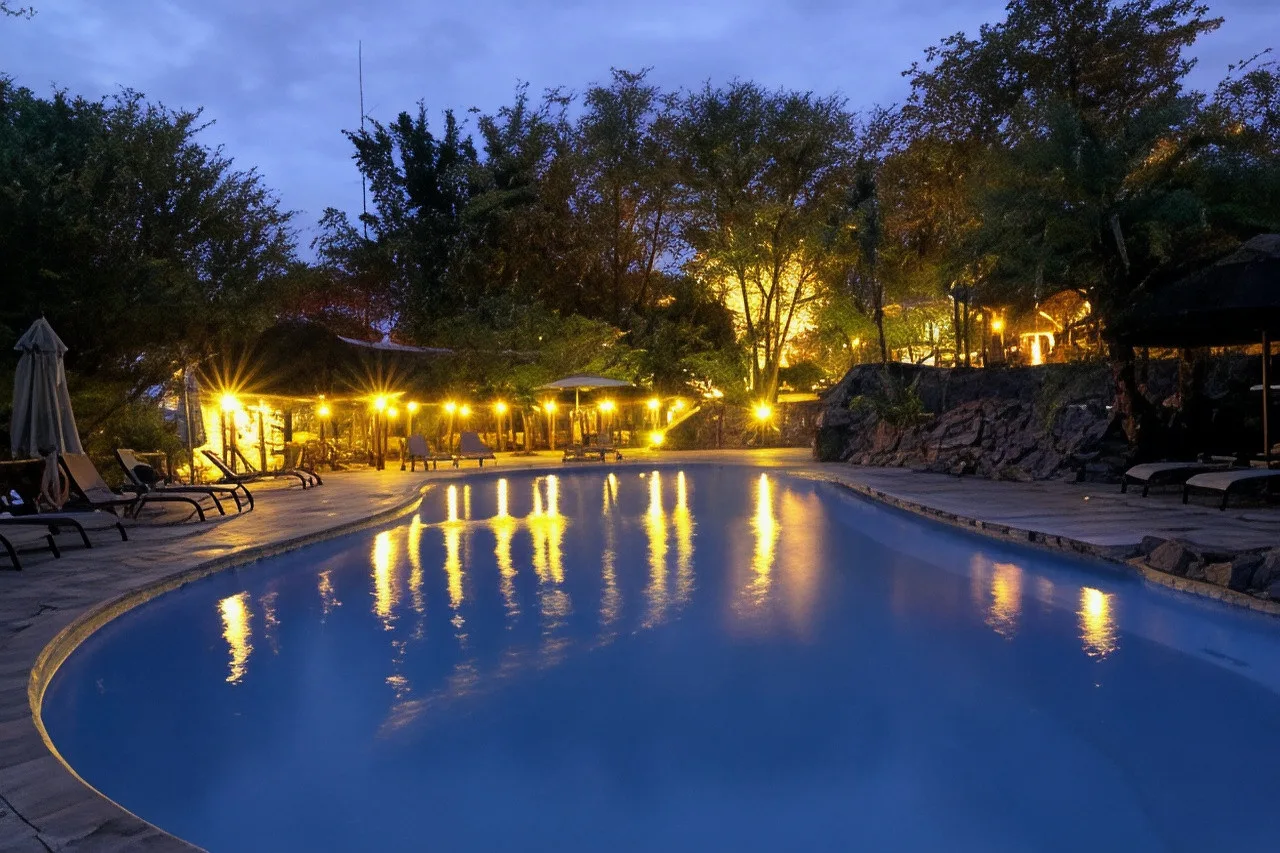 Cresta Mowana Safari Resort & Spa — ภาพห้องพักและบรรยากาศ