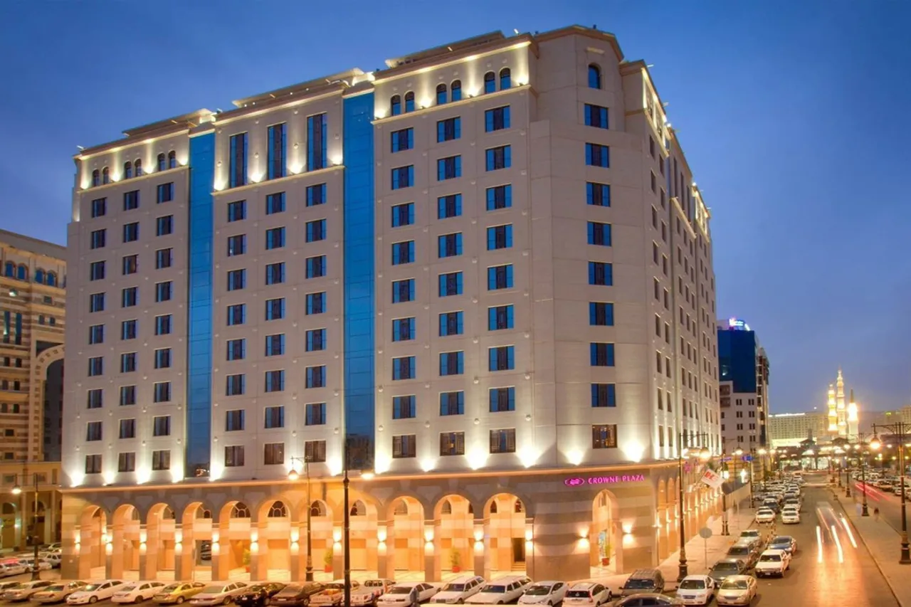 Crowne Plaza Madinah by IHG — เมดินา