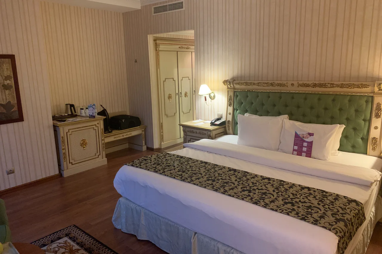 Crowne Plaza Minsk by IHG — rooms and atmosphere