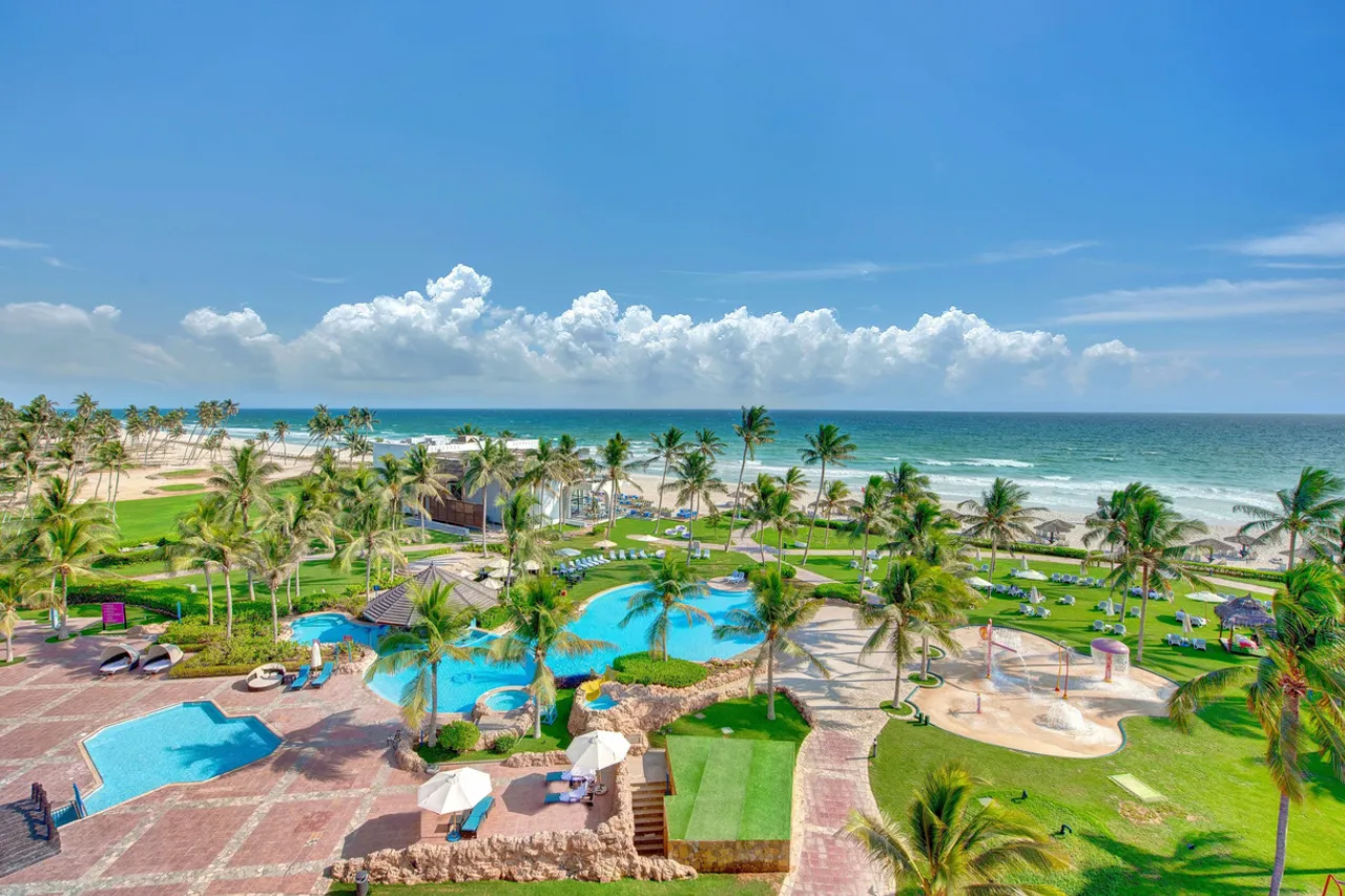 Crowne Plaza Resort Salalah by IHG — ซาลาลาห์