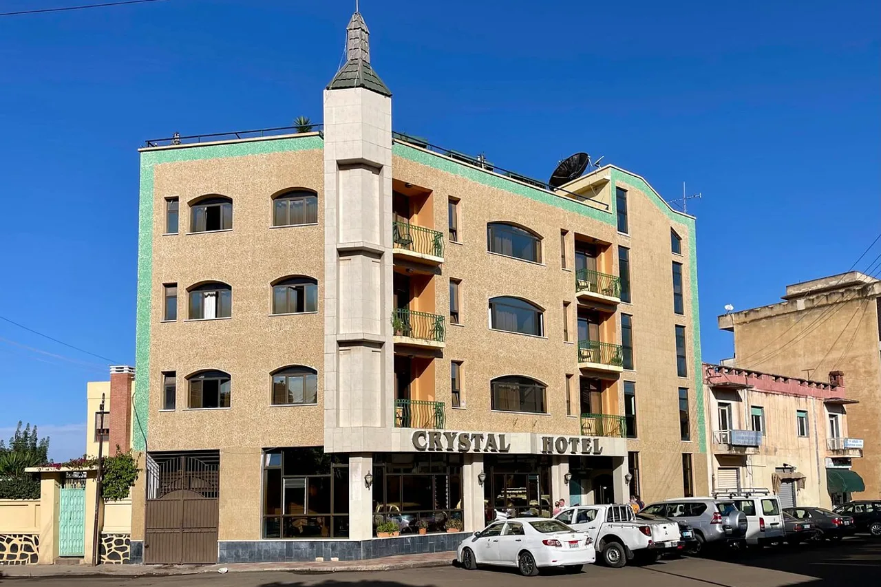 Crystal Hotel Asmara — โรงแรมในอัสมารา