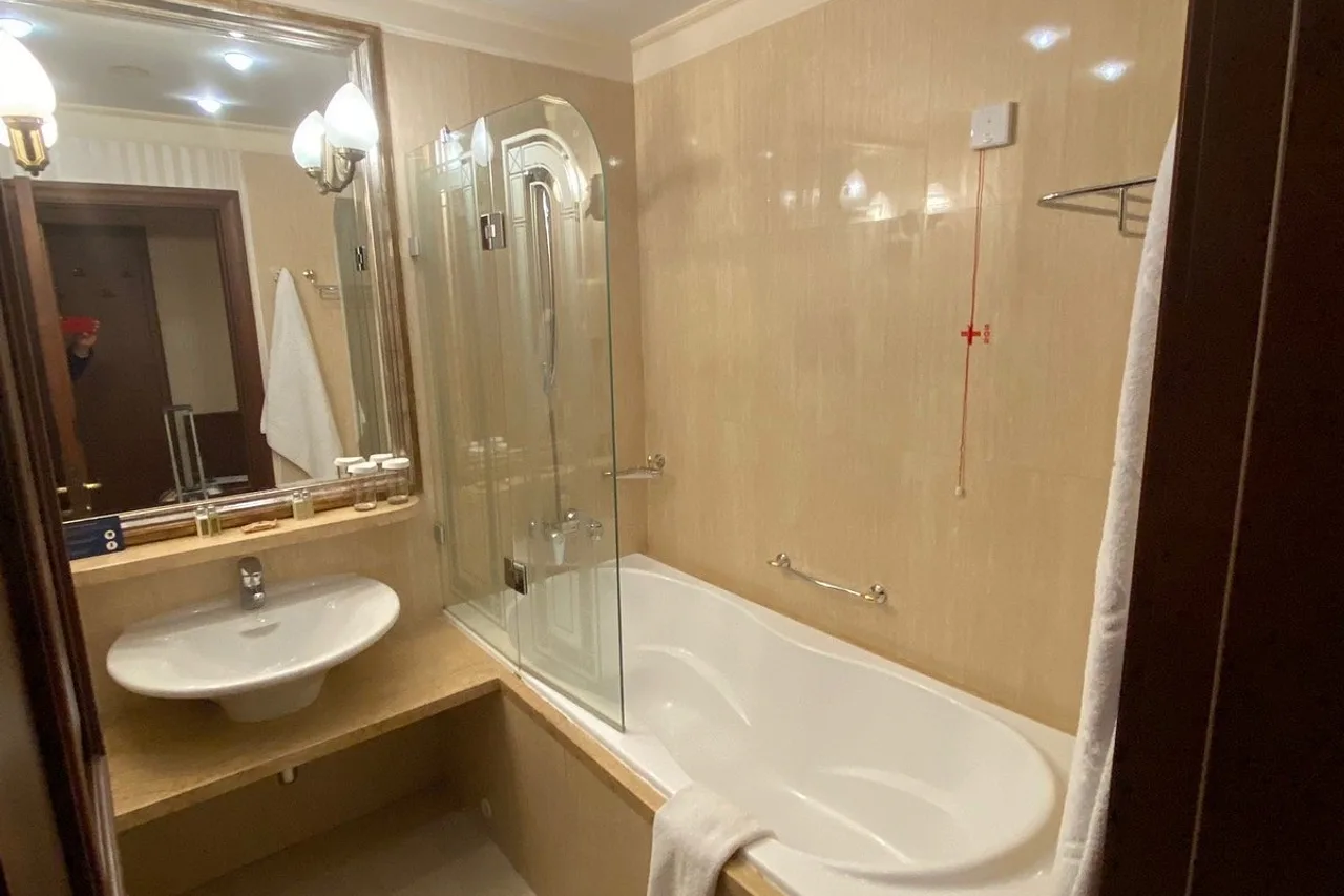 Crystal Palace Boutique Hotel — ภาพห้องพักและบรรยากาศ