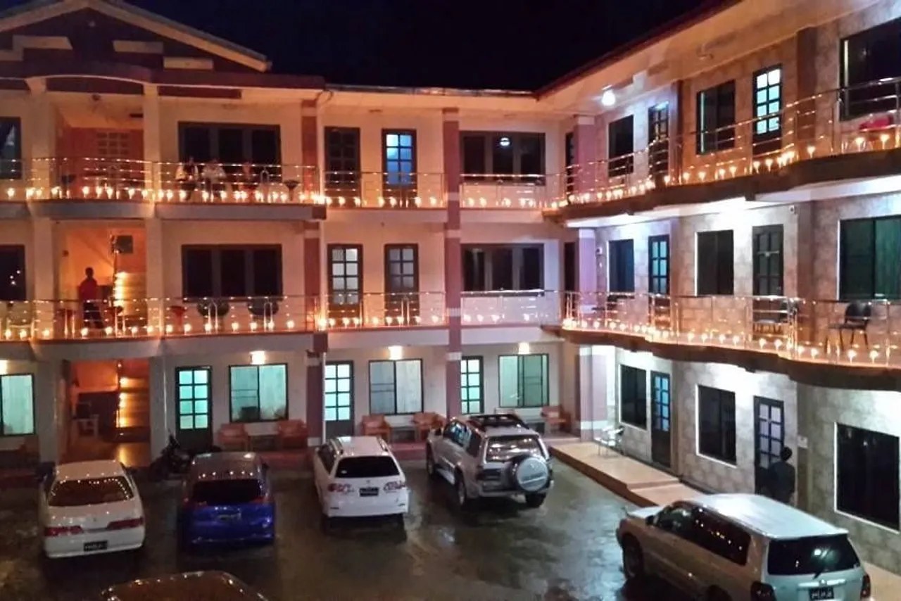 Dahlia Motel — ภาพห้องพักและบรรยากาศ