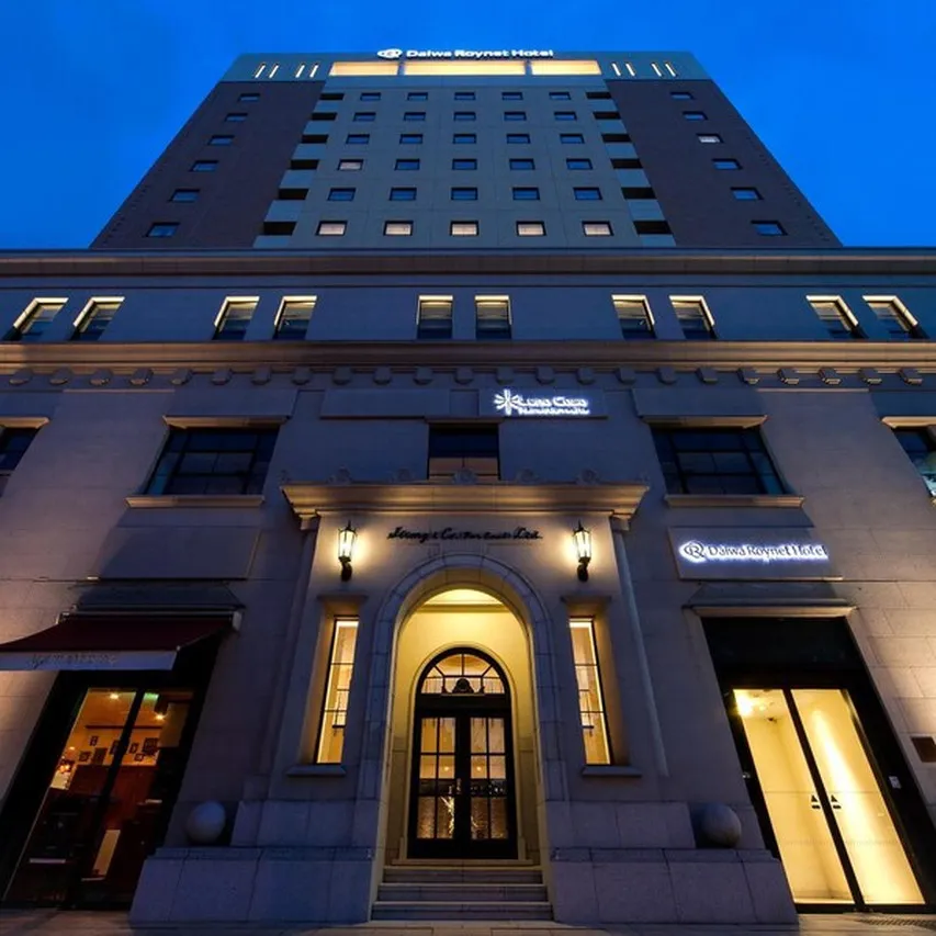 Daiwa Roynet Hotel Yokohama-Koen — rooms and atmosphere