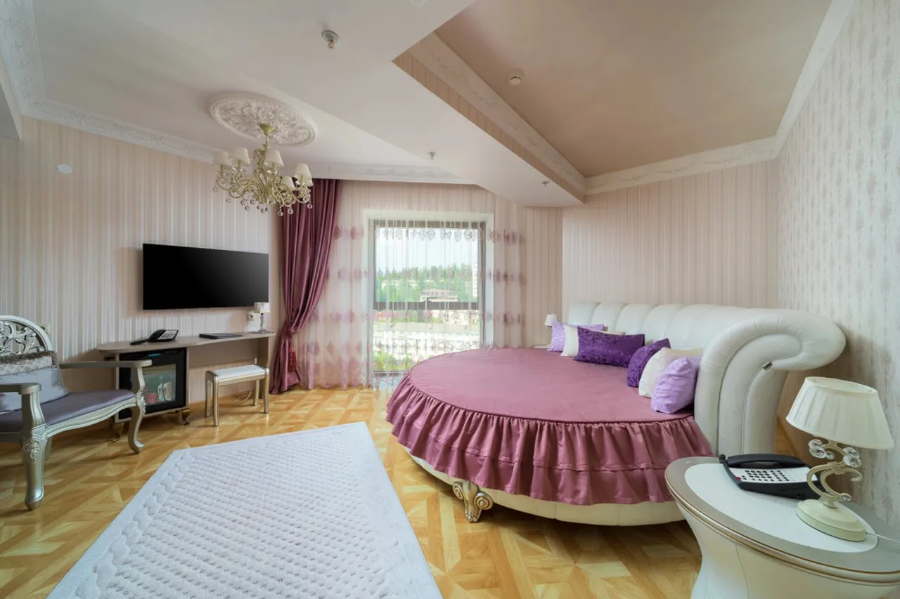 Denart Hotel — rooms and atmosphere