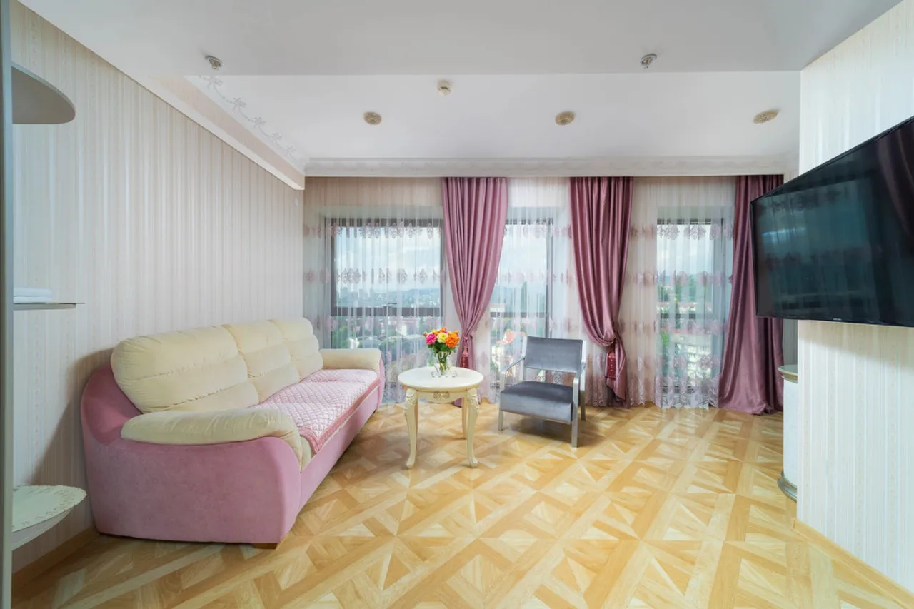 Denart Hotel — rooms and atmosphere