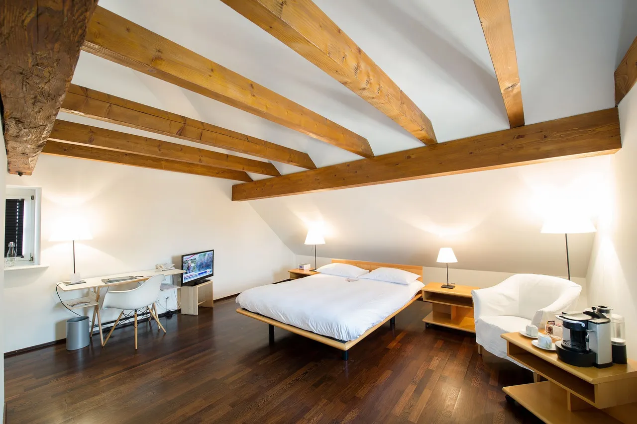Der Teufelhof Basel — rooms and atmosphere