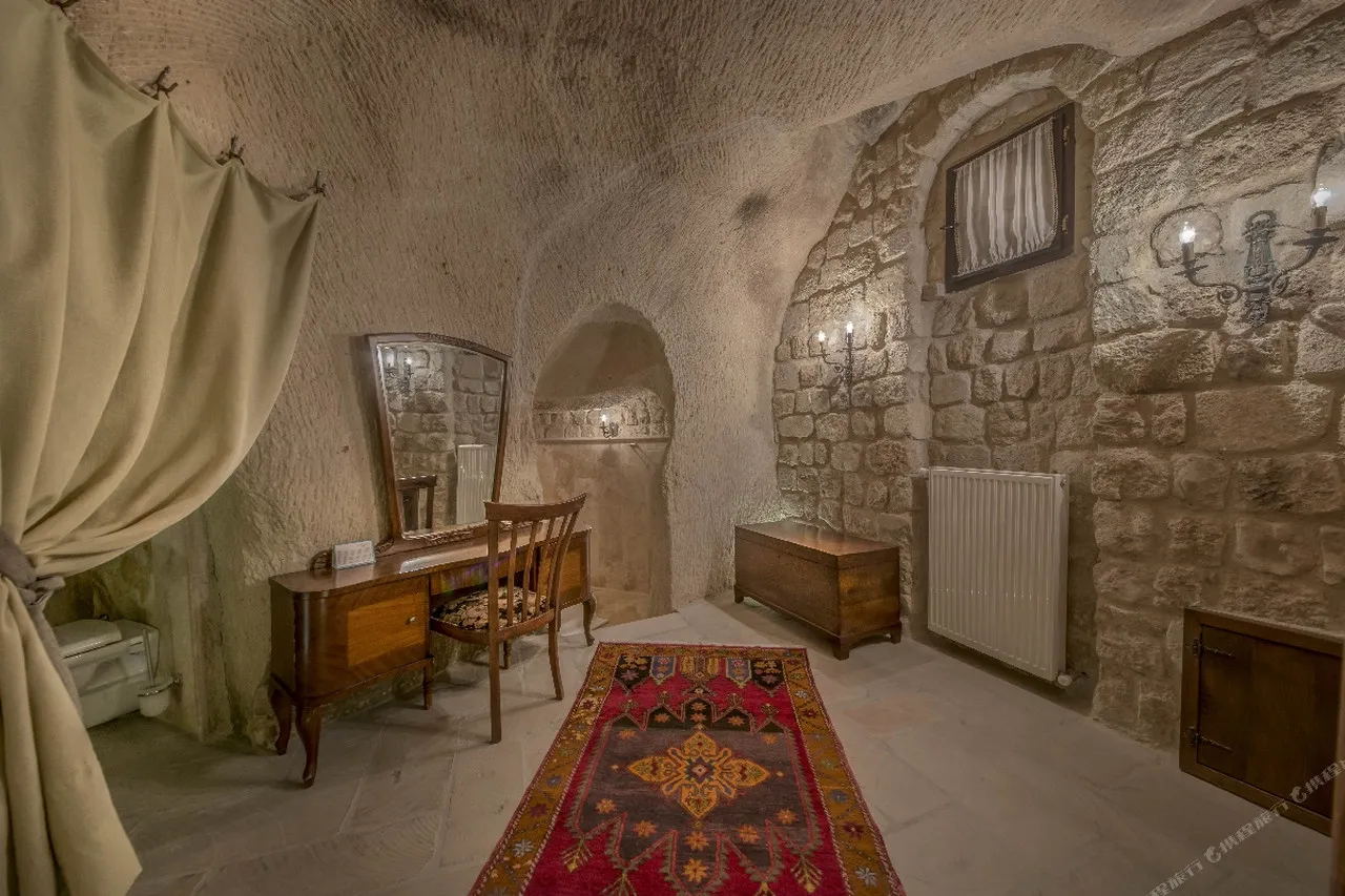 Dere Suites Cappadocia — rooms and atmosphere